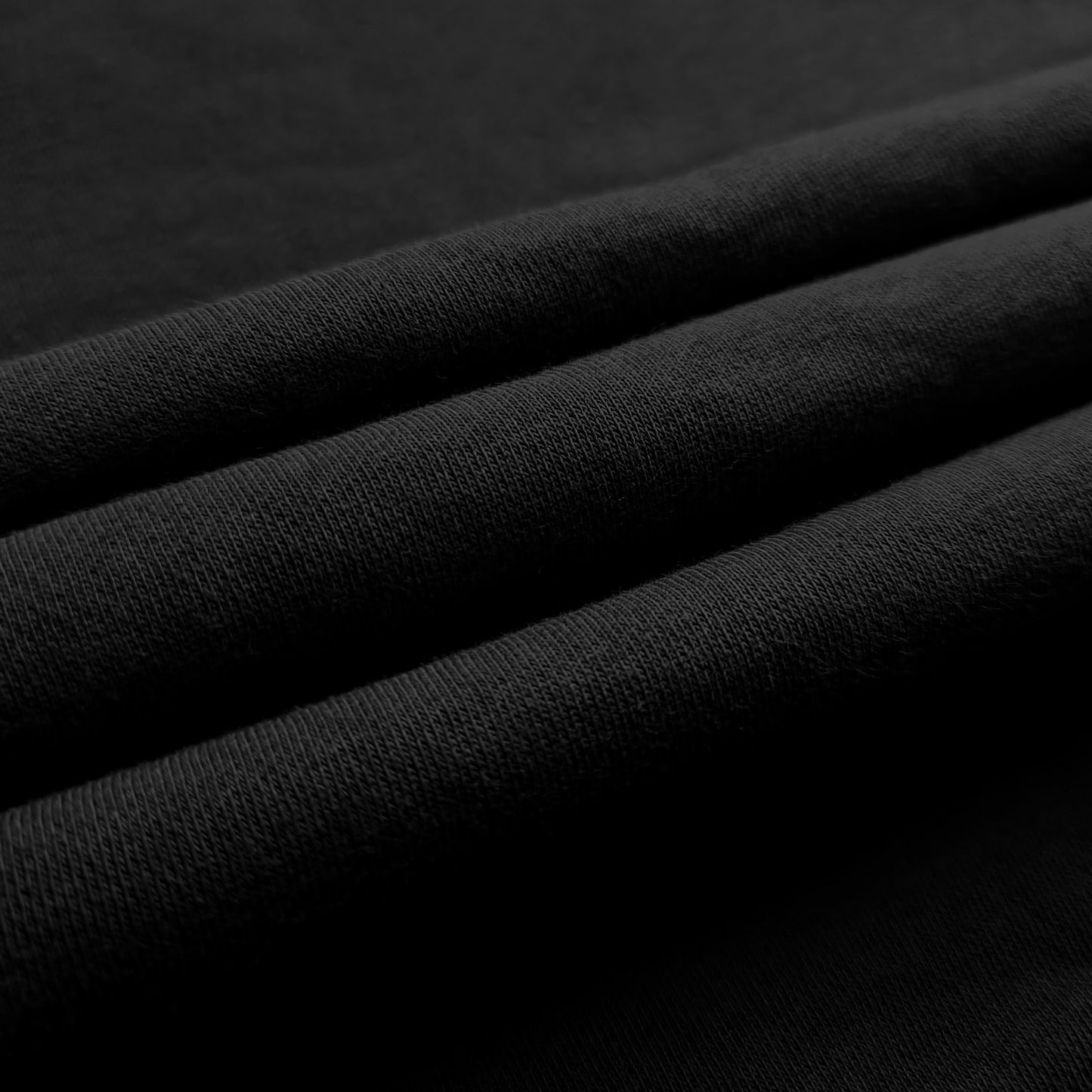Montage - Basic Black Sweatshirt 2